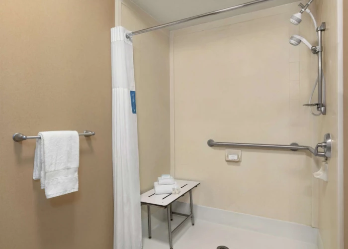 Hampton Inn & Suites Enid