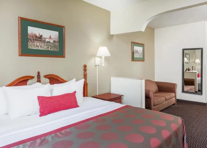 Ramada by Wyndham Columbia