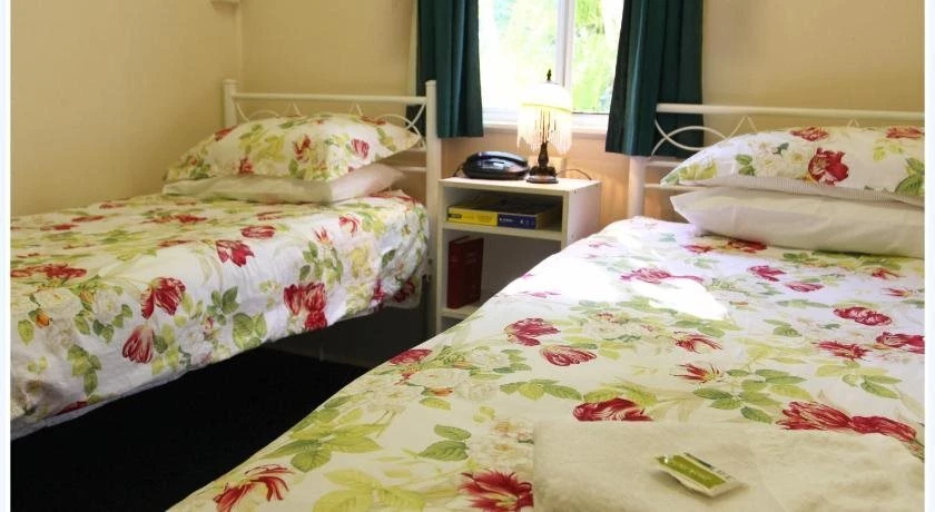 фото Coral Lodge Bed and Breakfast Inn