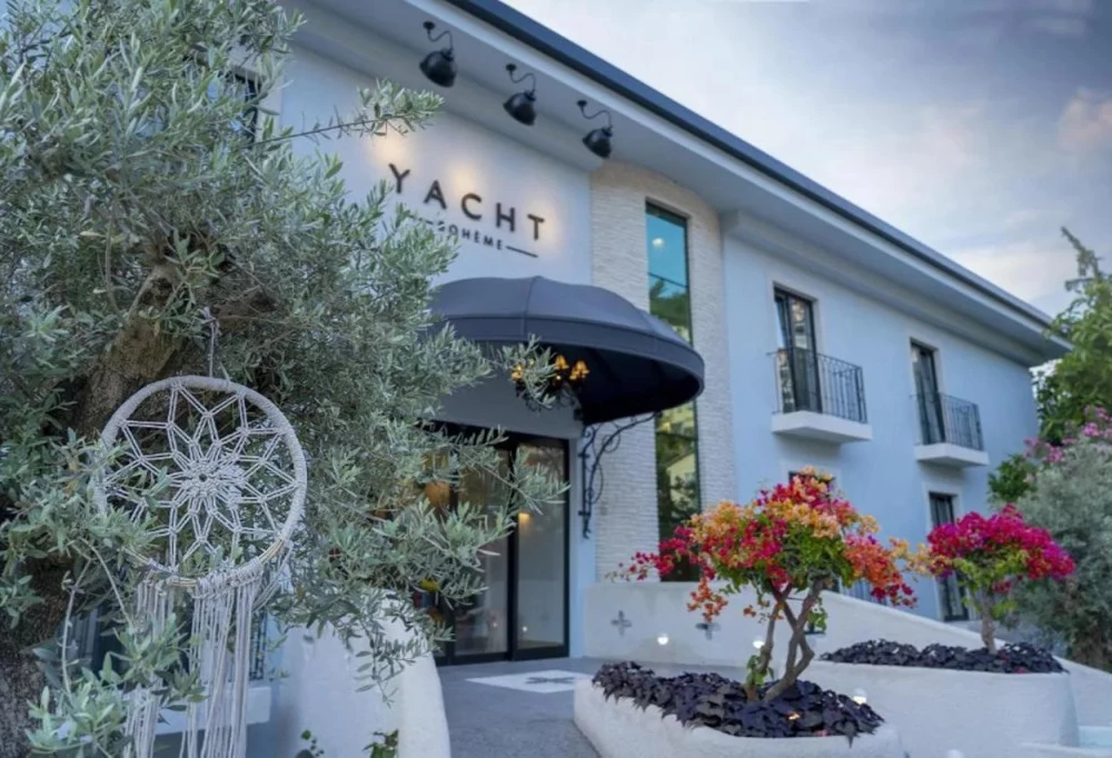 фото Yacht Boheme Hotel