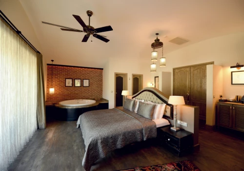 Yacht Classic Hotel - Boutique Class