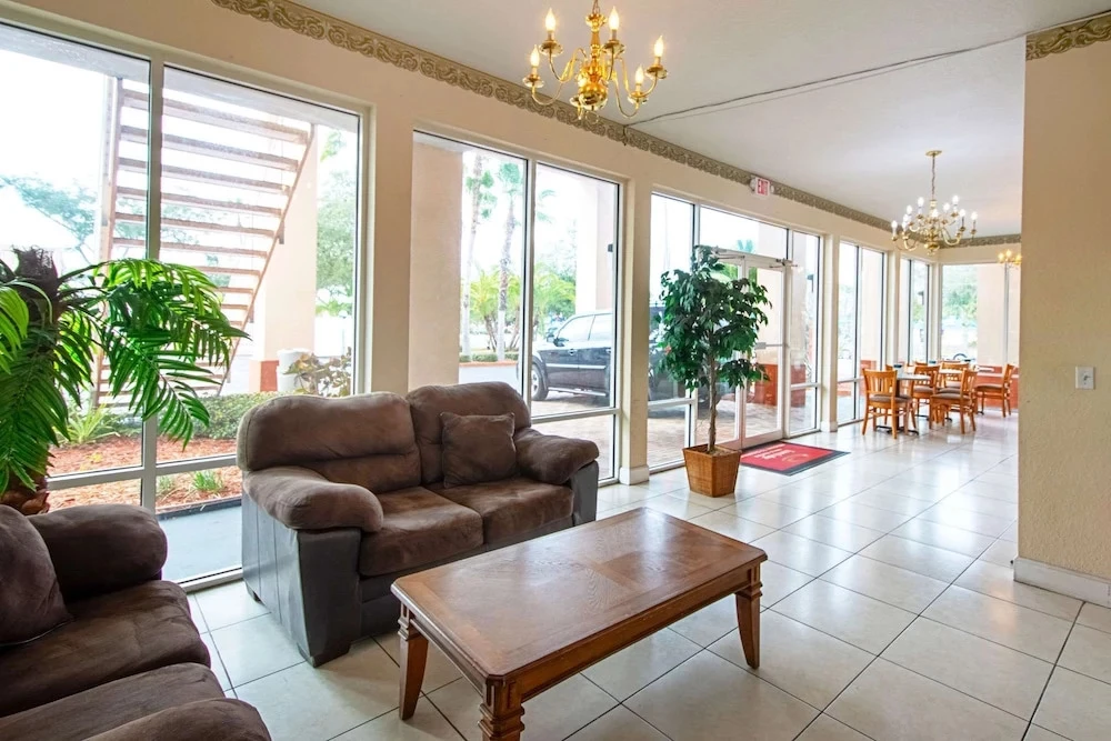 фото Ramada Limited & Suites - Clearwater