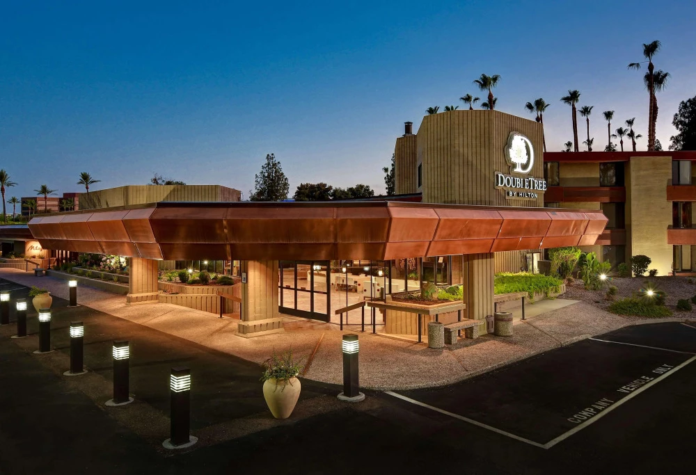 фото DoubleTree by Hilton Phoenix Tempe